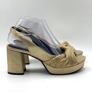 Reaction‎ Kenneth Cole
Rylee Metallic Slingback
Platform Heeled Sandal
In Gold